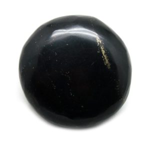 Top 10 New Year's Resolutions & Healing Crystals that Can Help black onyx